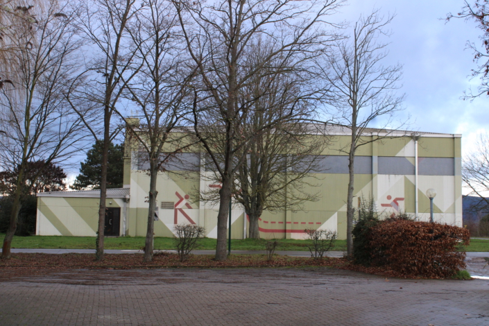 Bild Aussenansicht Sporthalle