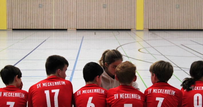 Bild Spieler auf der Bank in Farbe